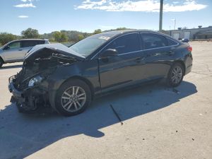 Hyundai Sonata SE 2.4L 4 2015