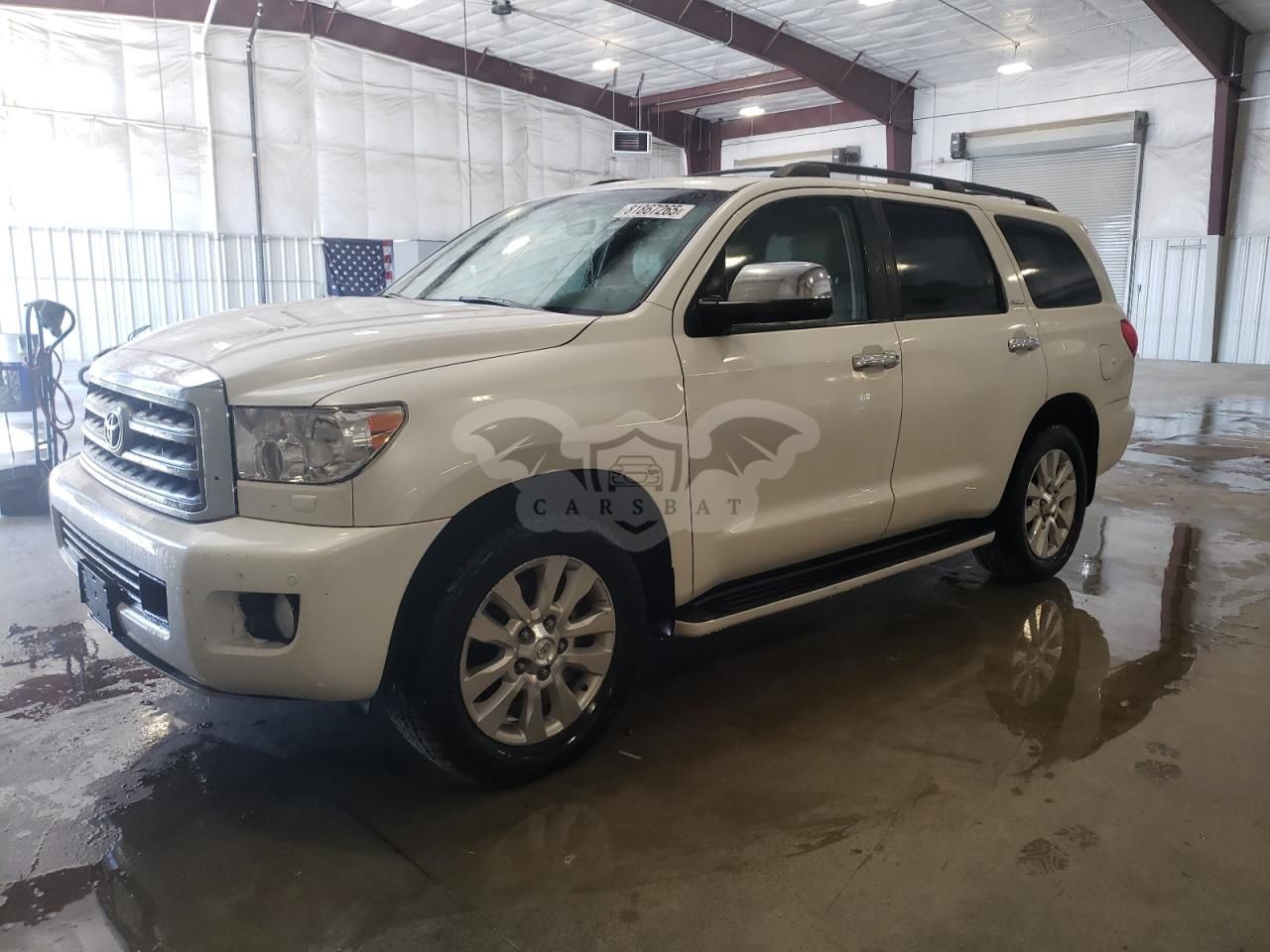 Toyota Sequoia PLATINUM 5.7L 8 2011