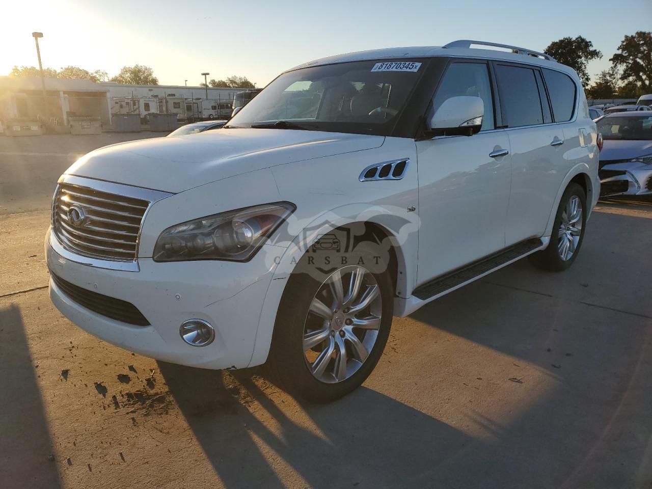Infiniti QX80 5.6L 8 2014