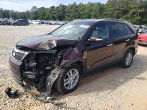 Kia Sorento LX 2.4L 4 2015