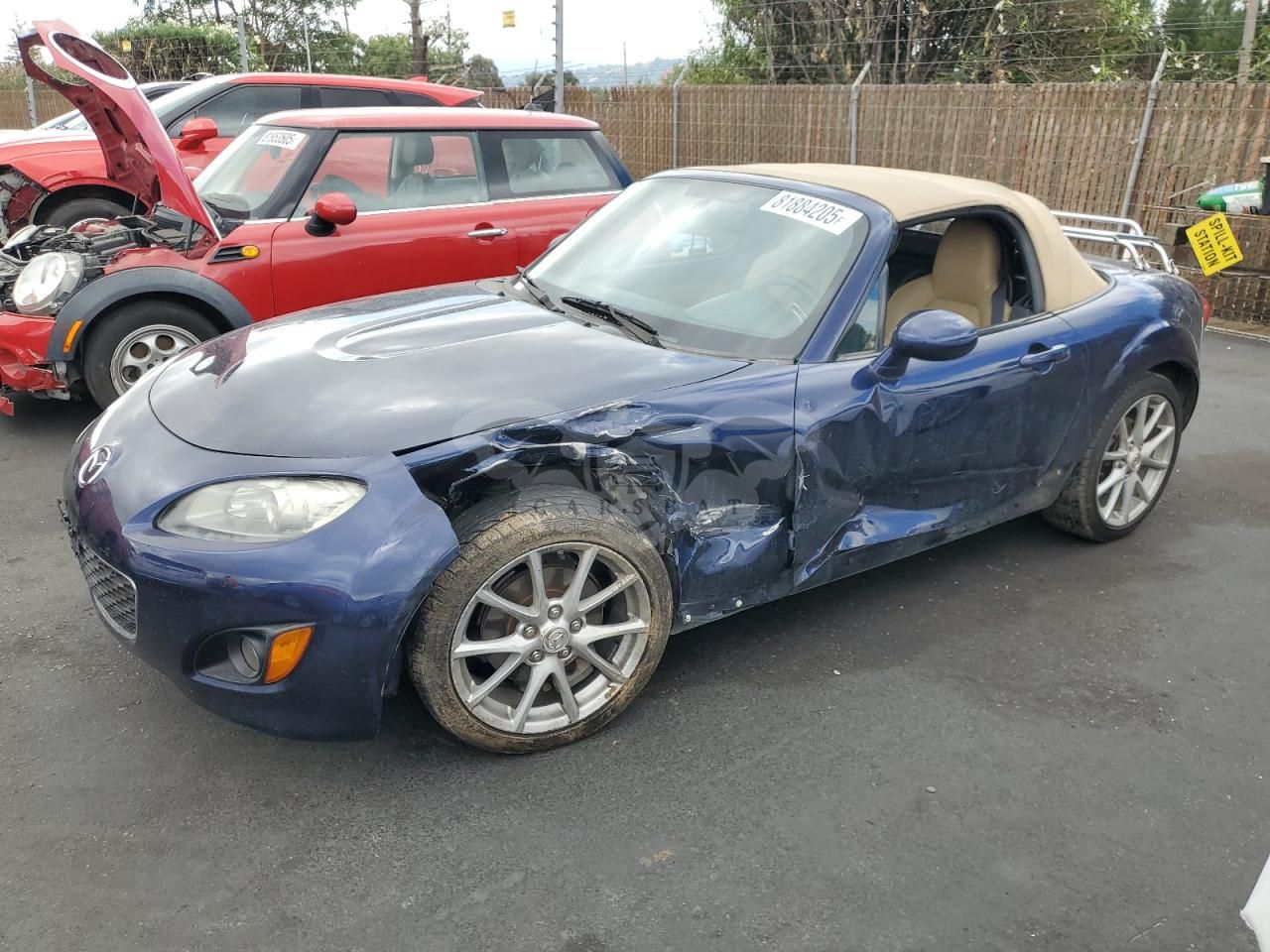 Mazda MX-5 (Miata) 2.0L 4 2010