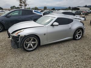 Nissan 370z BASE 3.7L 6 2011