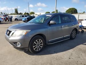 Nissan Pathfinder S 3.5L 6 2015