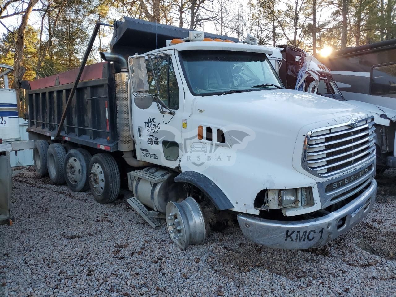 Sterling Truck L line 9500 6 2003