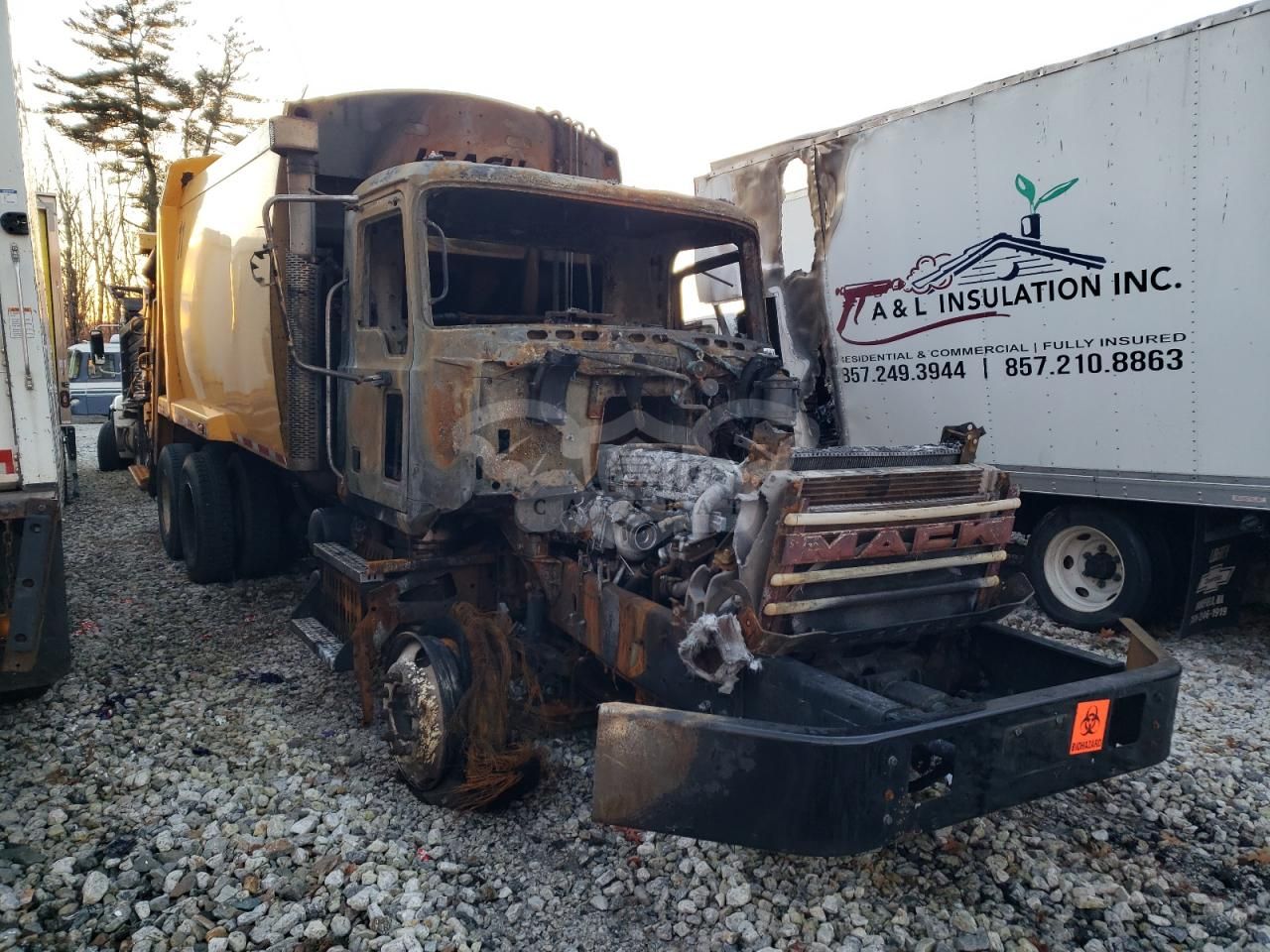 Mack 800 GU800 10.8L 6 2010
