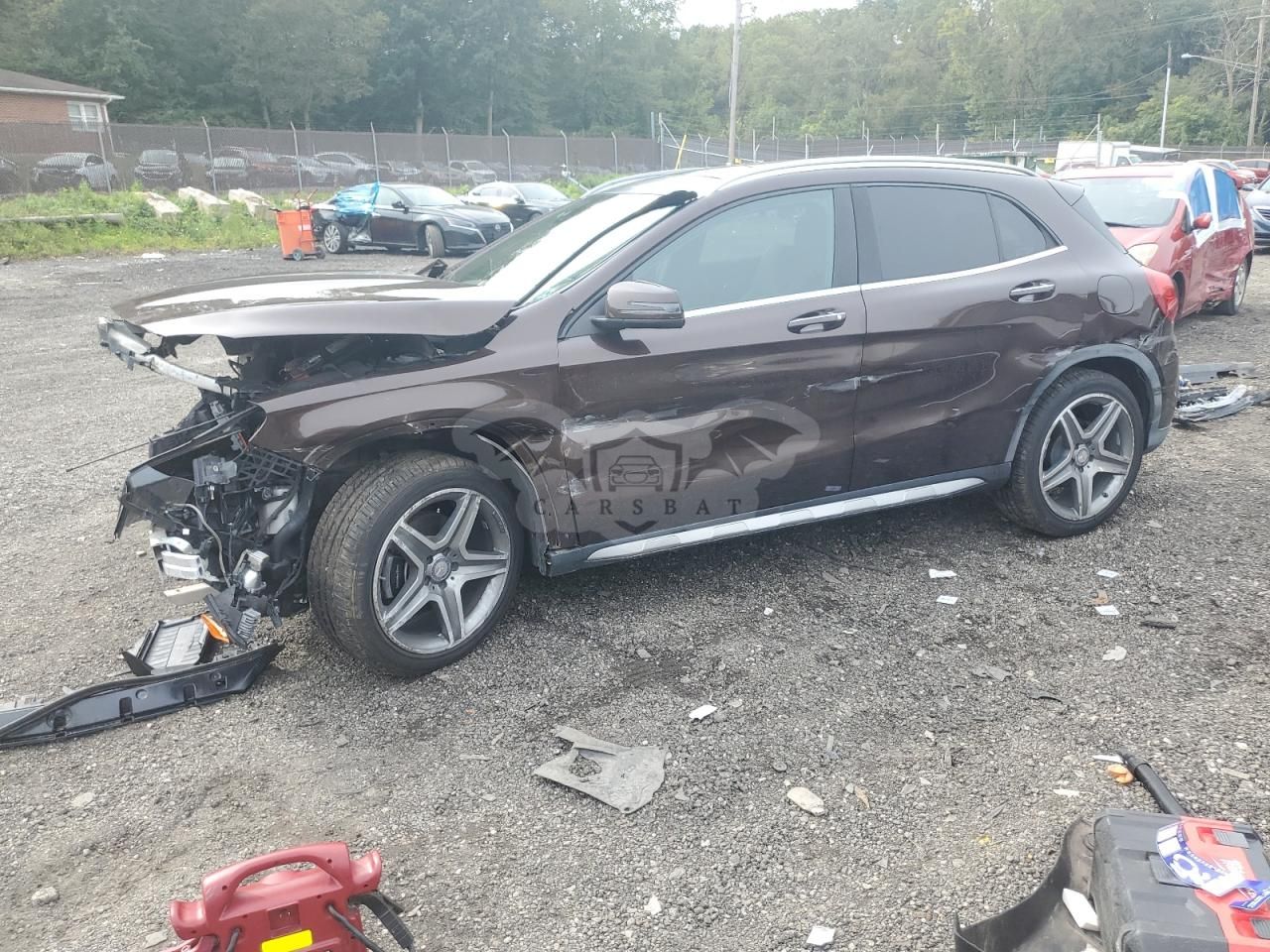 Mercedes-Benz GLA 250 4MATIC 2.0L 4 2015