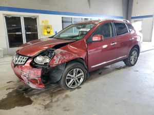 Nissan Rogue S 2.5L 4 2013