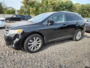 Toyota Venza LE 2.7L 4 2015