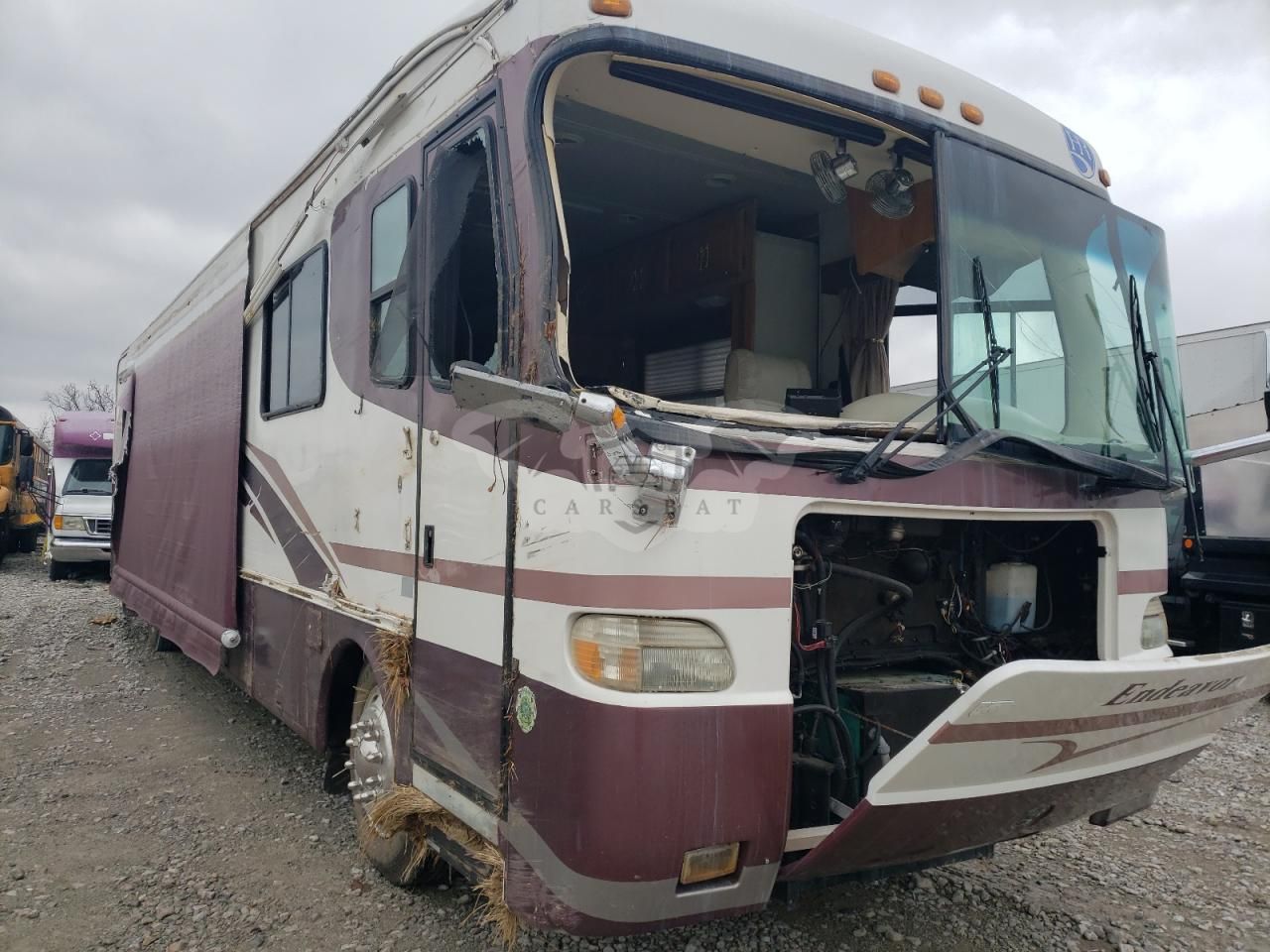 Freightliner X-line X LINE MOTOR HOME 6 2000