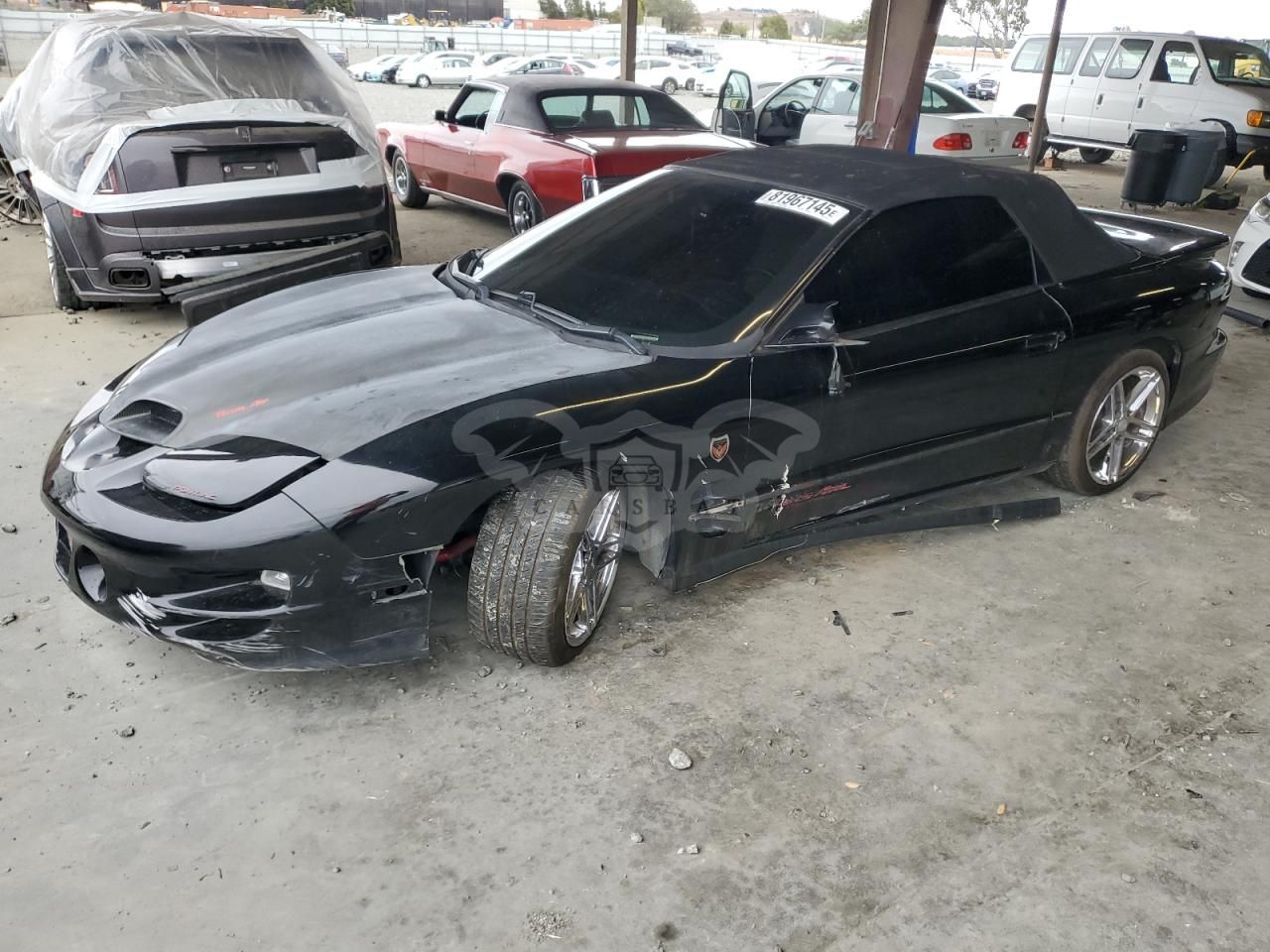 Pontiac Firebird TRANS AM 5.7L 8 2001