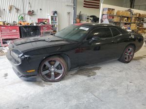 Dodge Challenger SXT 3.6L 6 2013