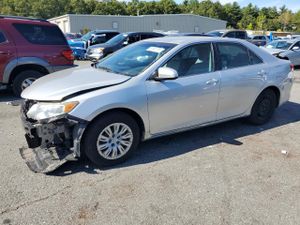 Toyota Camry BASE 2.5L 4 2012