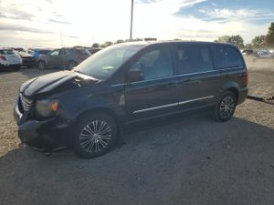 Chrysler Town & Country S 3.6L 6 2014