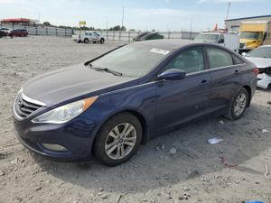 Hyundai Sonata GLS 2.4L 4 2013