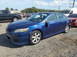 Toyota Camry BASE 2.5L 4 2010