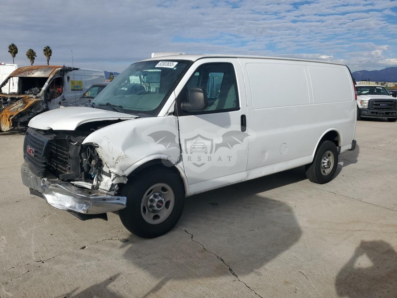 GMC Savana G2500 4.8L 8 2017