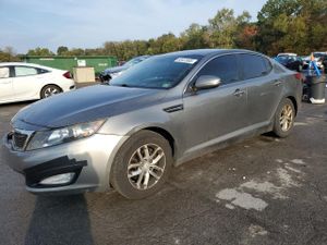 Kia Optima LX 2.4L 4 2013