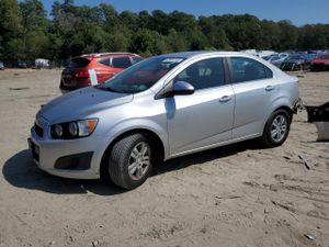 Chevrolet Aveo (Sonic) LT 1.8L 4 2014
