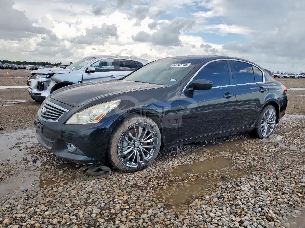 Infiniti G37 3.7L 6 2013