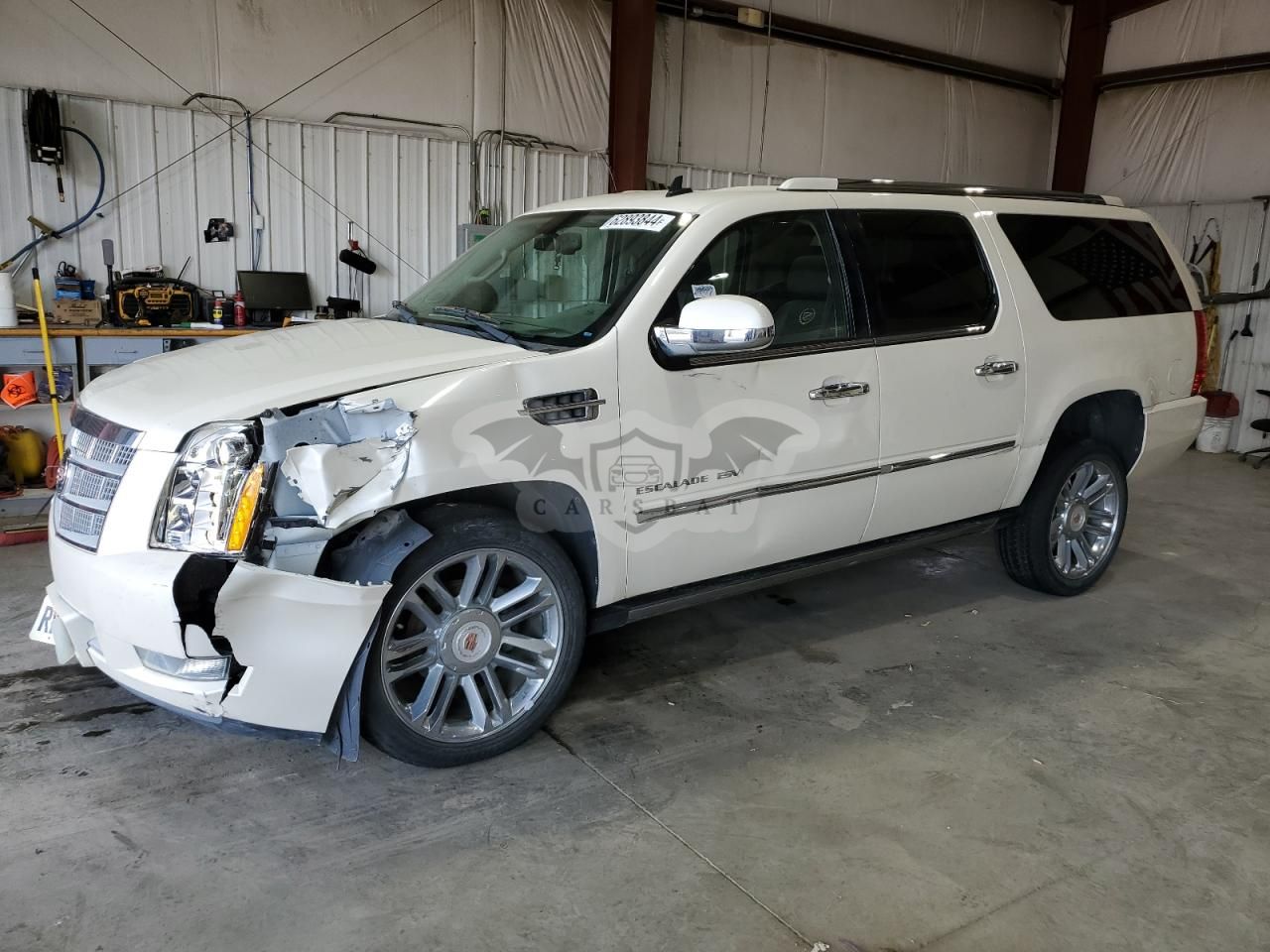 Cadillac Escalade ESV PLATINUM 6.2L 8 2014