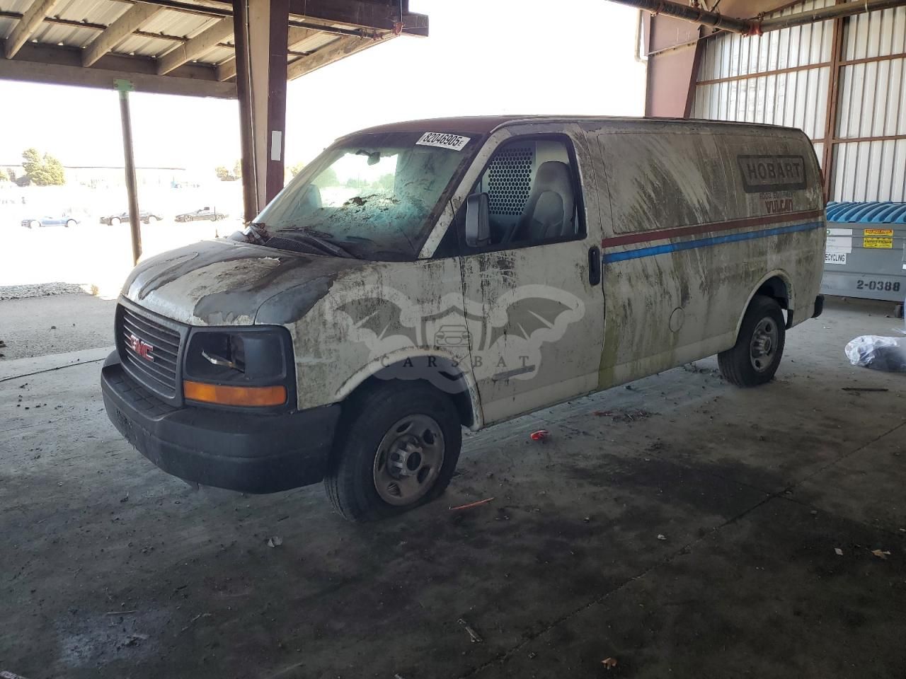 GMC Savana G2500 6.0L 8 2003