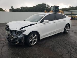 Ford Fusion SE 1.6L 4 2013