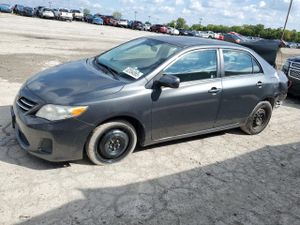 Toyota Corolla BASE 1.8L 4 2013
