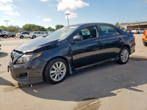 Toyota Corolla BASE 1.8L 4 2010