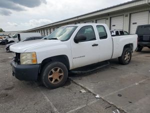 Chevrolet Silverado 1500 C1500 4.8L 8 2007