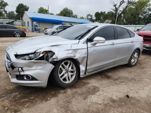 Ford Fusion SE 1.5L 4 2014