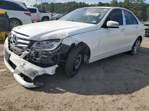 Mercedes-Benz C 250 1.8L 4 2013