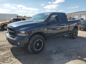 RAM 1500 ST 5.7L 8 2013