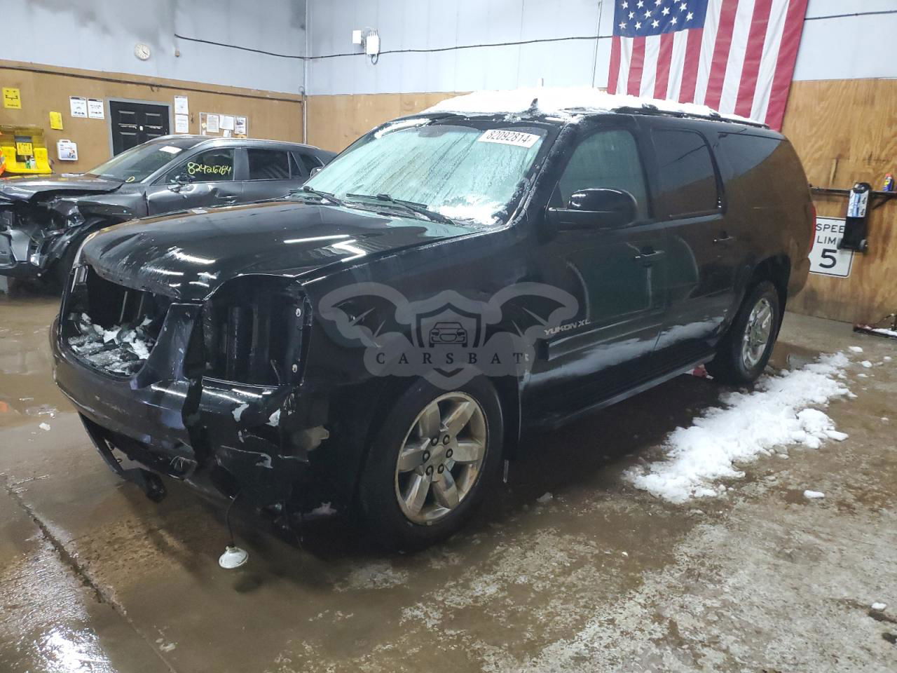 GMC Yukon K1500 SLT 5.3L  8 2011