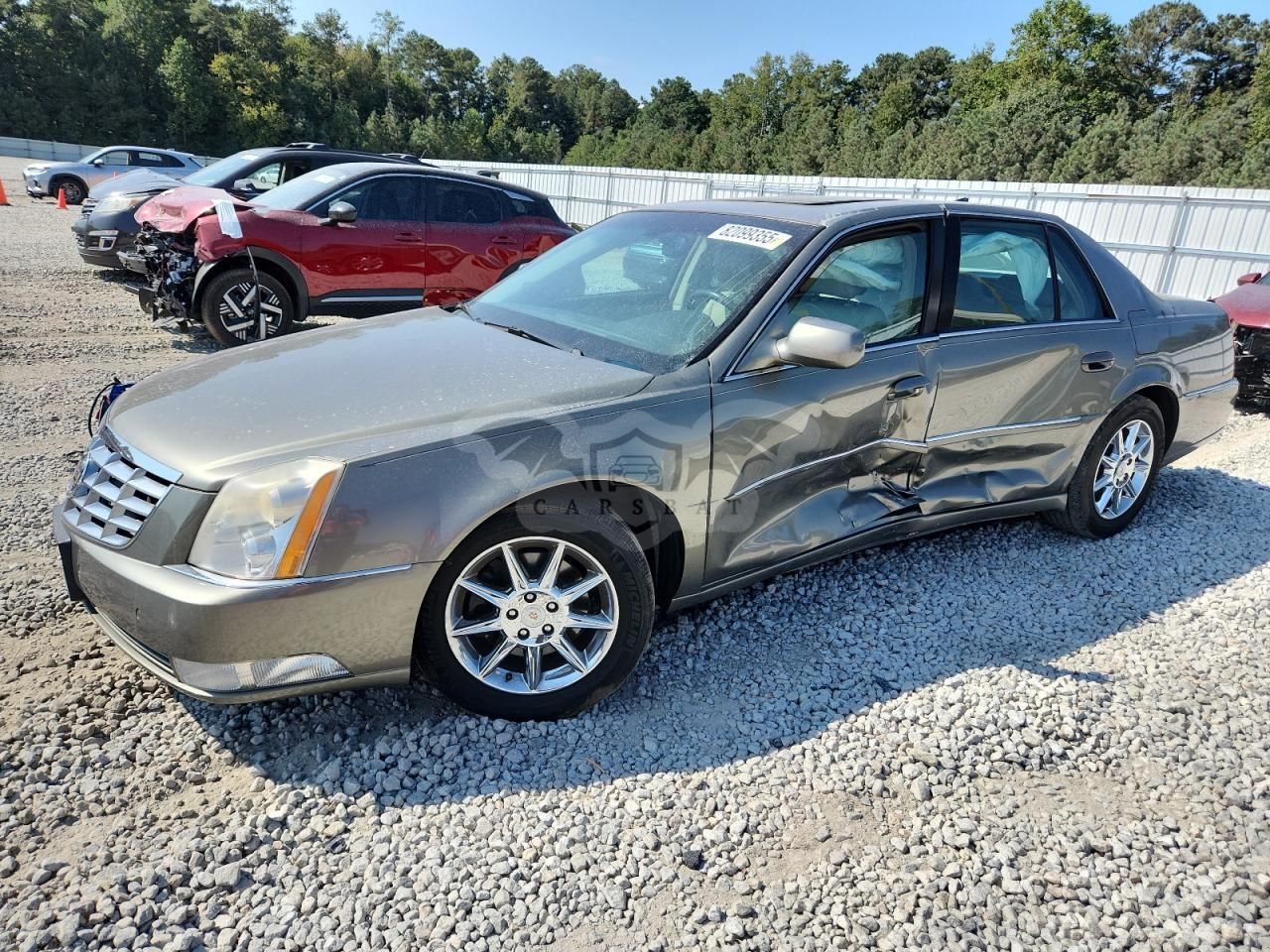 Cadillac DTS LUXURY COLLECTION 4.6L 8 2011