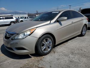 Hyundai Sonata GLS 2.4L 4 2012