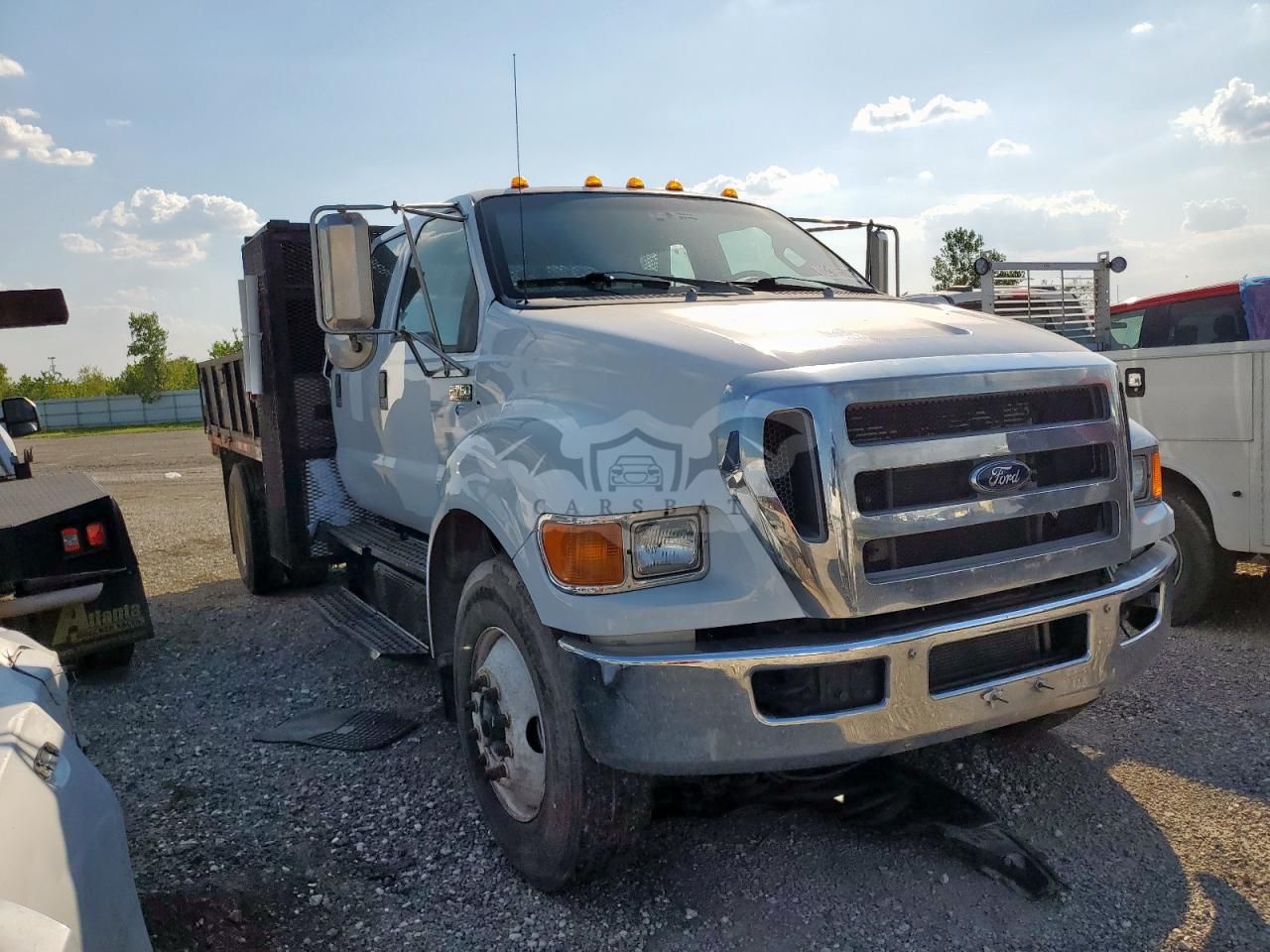 Ford F750 SUPER DUTY 6.7L 6 2011