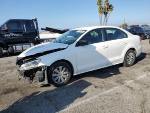 Volkswagen Jetta BASE 2.0L 4 2011