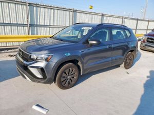 Volkswagen Taos S 1.5L 4 2024
