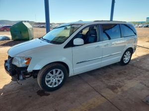 Chrysler Town & Country TOURING 3.6L 6 2013