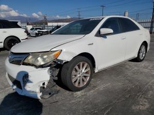 Toyota Camry HYBRID 2.5L 4 2012