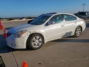 Nissan Altima BASE 2.5L 4 2012