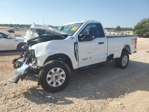 Ford F-250 SUPER DUTY 6.8L 8 2024