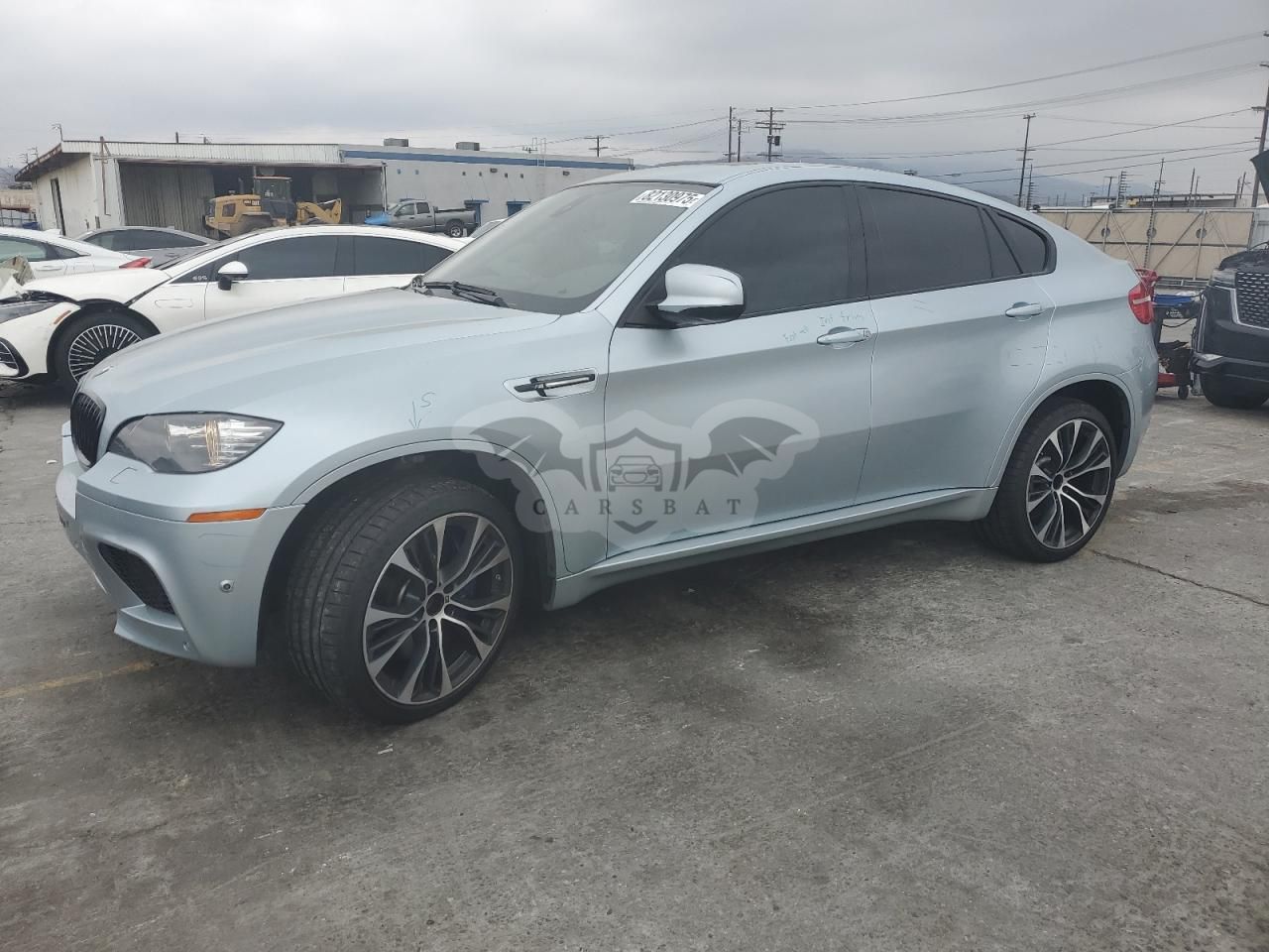 BMW X6 M 4.4L 8 2011