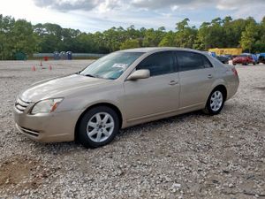 Toyota Avalon XL 3.5L 6 2005