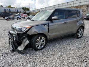 Kia Soul + 2.0L 4 2015