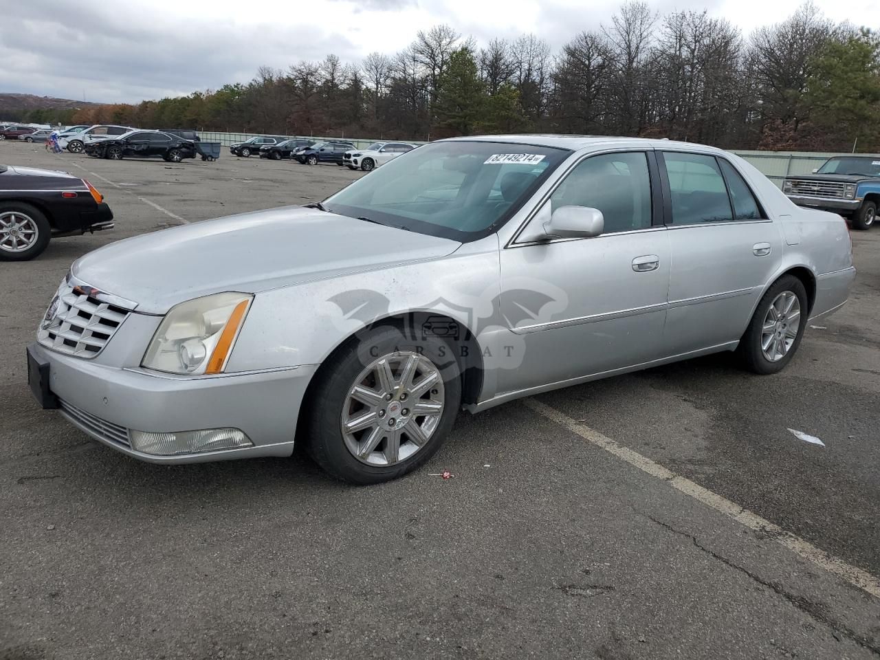 Cadillac DTS 4.6L 8 2011