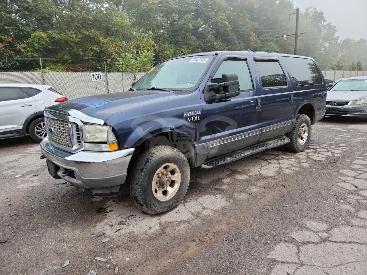 Ford Excursion XLT 6.8L 10 2003