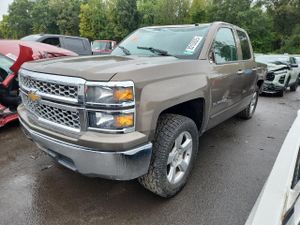Chevrolet Silverado 1500 C1500 LT 5.3L 8 2015
