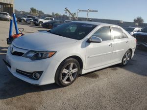 Toyota Camry BASE 2.5L 4 2012