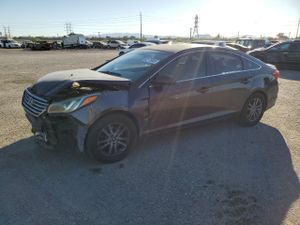 Hyundai Sonata SE 2.4L 4 2015